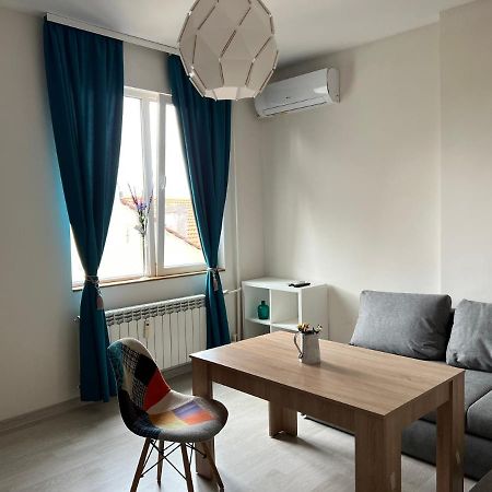 Appartamento Vitosha 60 Sofia Esterno foto